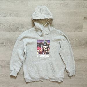 Star Wars Boy's Youth Mandalorian Graphic Long Sleeve Pullover Grey Hoodie Large